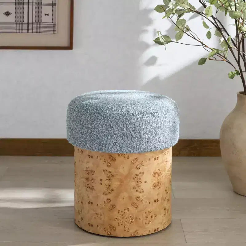 Poggiapiedi Boucle e Burl