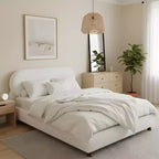Letto imbottito moderno in bouclé di Rubberwood