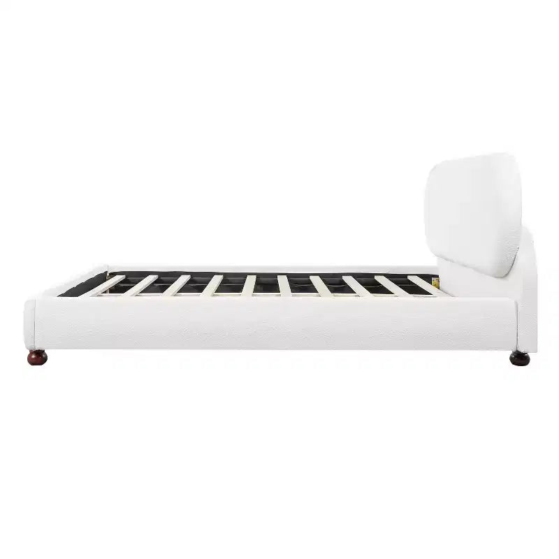 Letto imbottito moderno in bouclé di Rubberwood