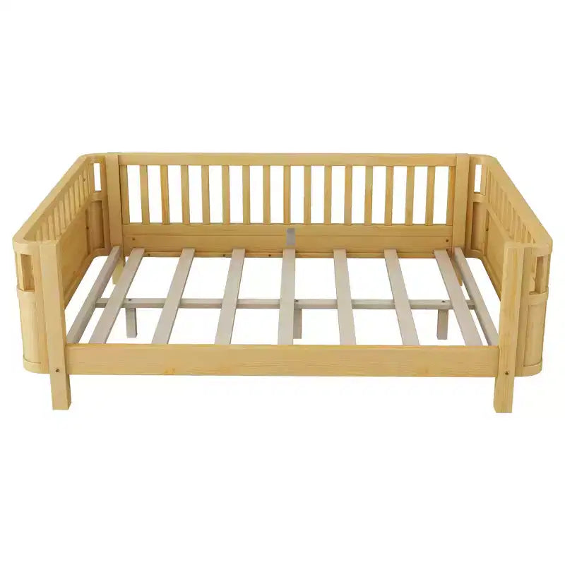 Letto a piattaforma moderno per bambini in legno di pino con ringhiera staccabile