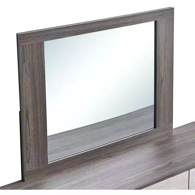 Specchio da cassettiera rettangolare con cornice in legno grigio e rovere, 43 pollici L x 37 pollici A
