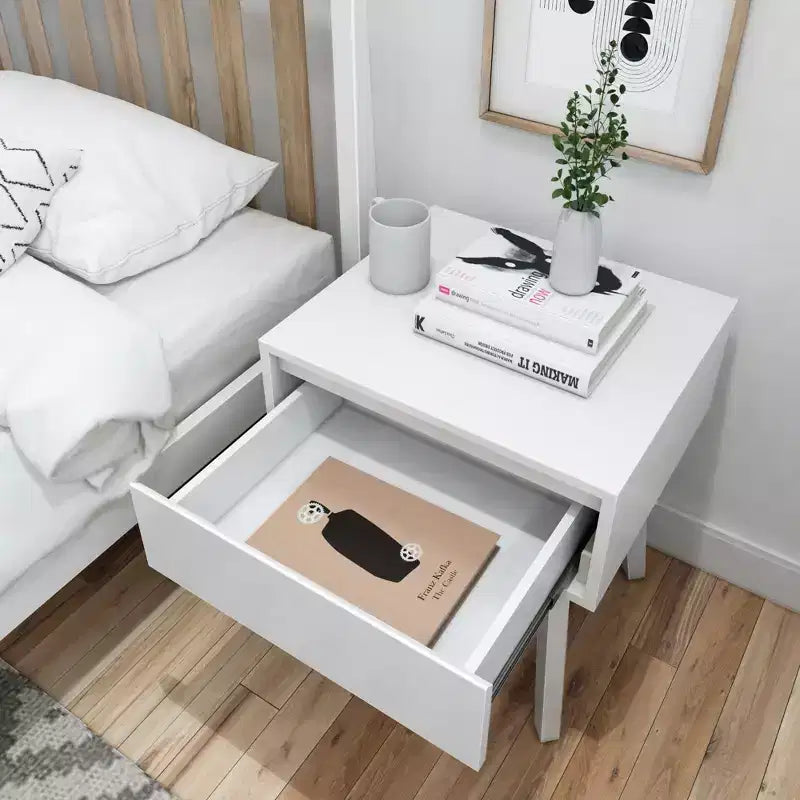 Comodino in legno massello con cassetto portaoggetti, tavolino moderno piccolo