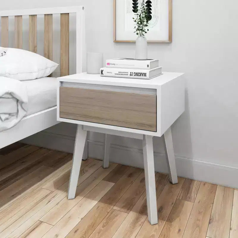 Comodino in legno massello con cassetto portaoggetti, tavolino moderno piccolo